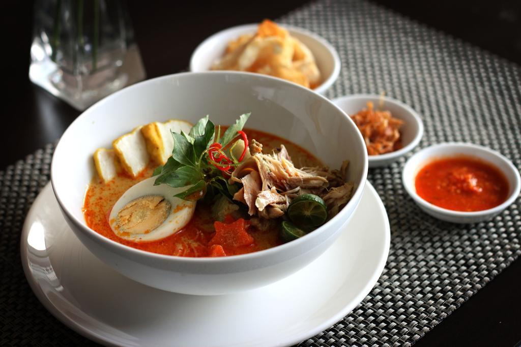 โรงแรมเอเทรีย มาลัง มะลัง ภายนอก รูปภาพ